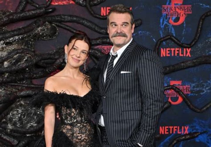 'Stranger Things' Star Reveals SPOILER is Dead in Season 3