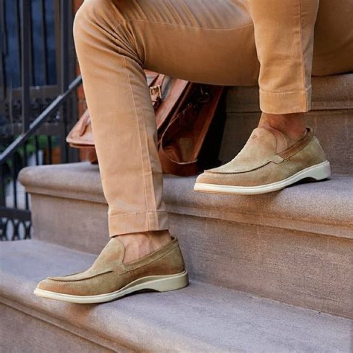 10 Most Comfortable Casual Shoes For Men in 2024