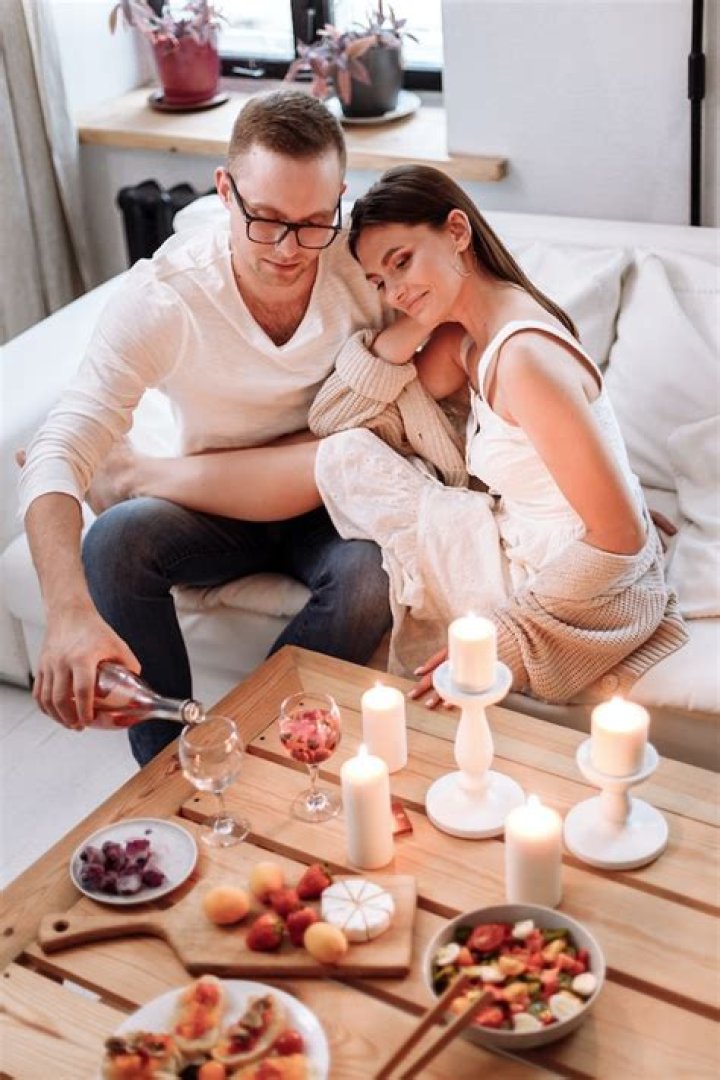 100 Questions for Married Couples to Revive the Spark of Romance