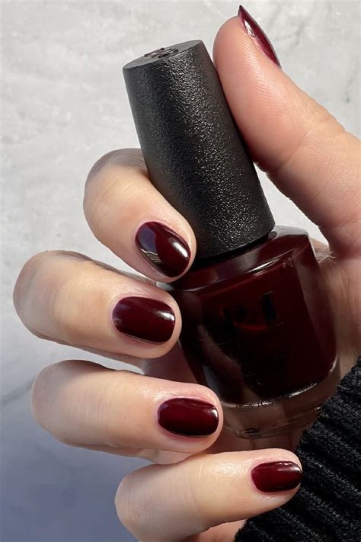 11 Best Burgundy Nail Polishes for Mesmerizing Nails