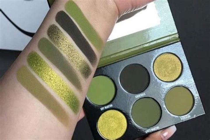 12 Best Green Eyeshadow Palettes to Add to Your Stash