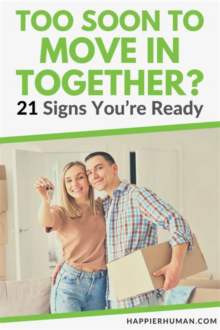 14 Things Couples Need If They're Moving In Together