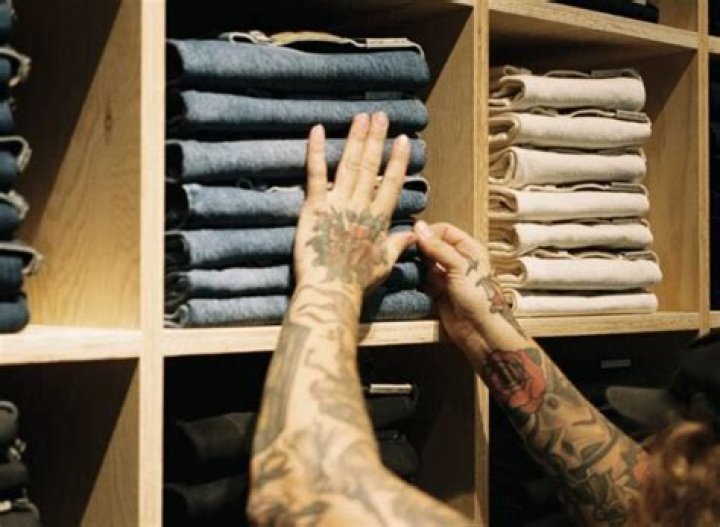 16 Of The Best Dad Jeans That Deserve a Place In Your Weekly Rotation (Updated 2024)