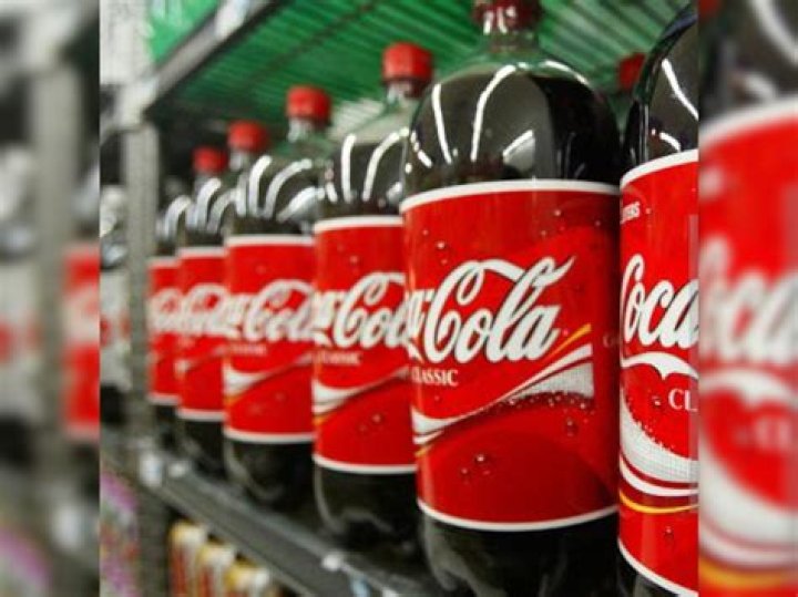 30-year-old man dies after drinking three litres of cola every day