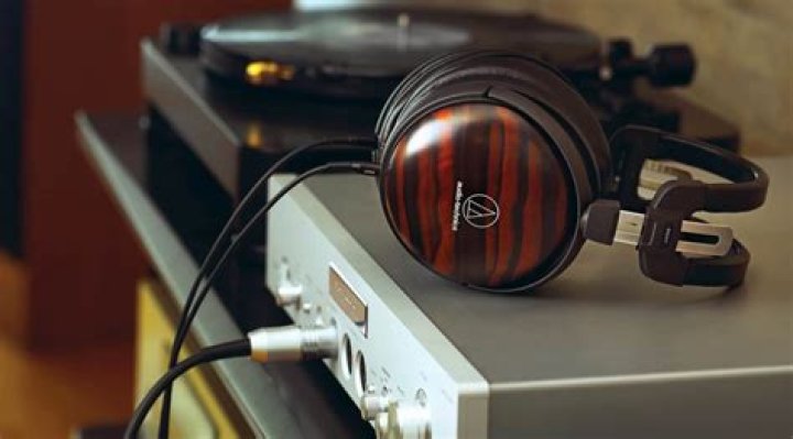 35 Best Gifts for Musicians – Strike the Perfect Chord in 2024