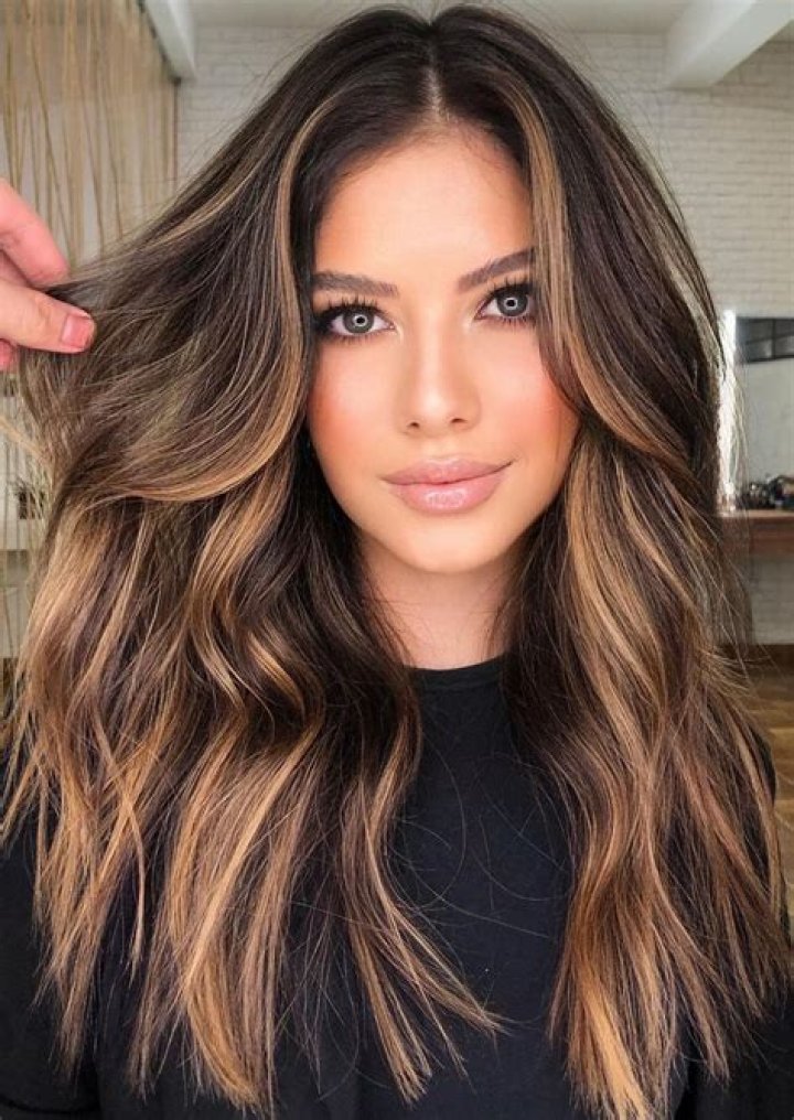 40 Stunning Highlight Ideas For Dark Brown Hair