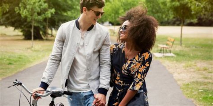 5 Things to Prepare for When Dating Outside Your Race