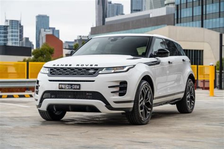 £61m Anthony Joshua bought his ex a £500k penthouse and his mum a Range Rover – without spending one penny on himself – The Sun