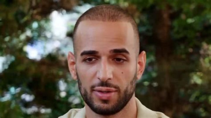 90 Day Fiance fans urge Razvan to stay away from Amanda as he arrives in the U.S.