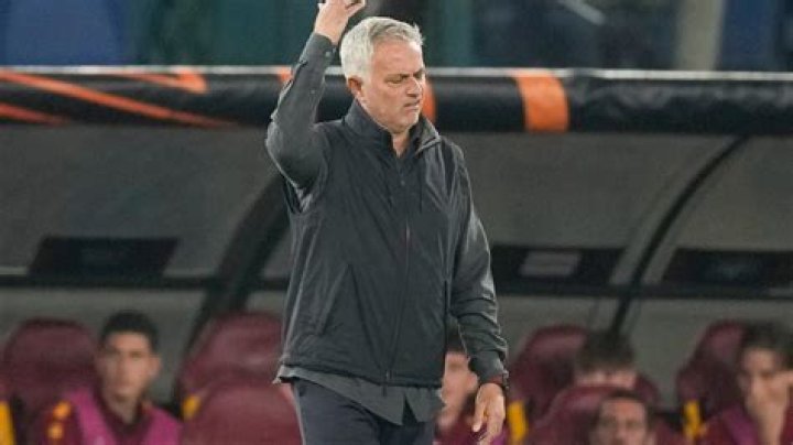 A trophy followed by tirades and ugly defeats. José Mourinho’s turbulent stay at Roma is finished