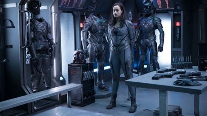 About Frankie Adams Bio - aka Roberta Draper in 'The Expanse'