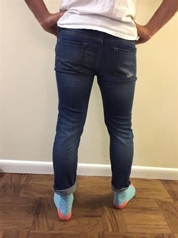Actual Boyfriends Try on Boyfriend Jeans, Learn to Appreciate the Luxury of Their Normal-Sized Pockets