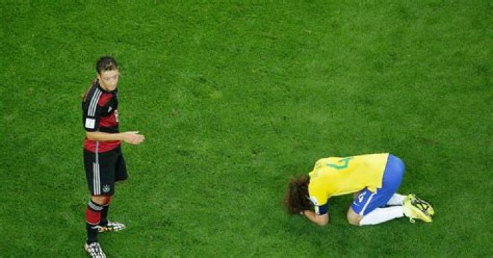 After Brazil Loss David Luiz Cries, Apologizes to Fans in Super-Sad Interview — VIDEO