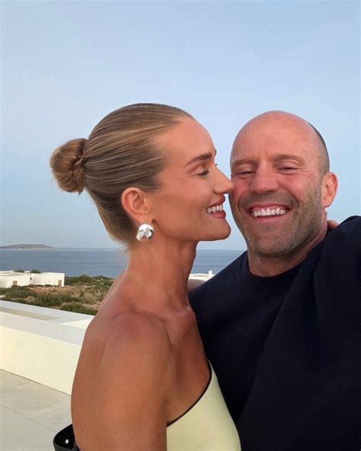 Age, Bio, NFL Career, Wife, Net Worth