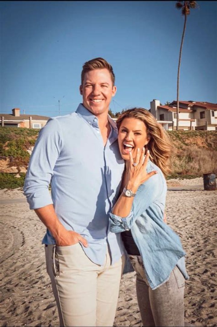 Age, Height, Husband, Net Worth, Kids