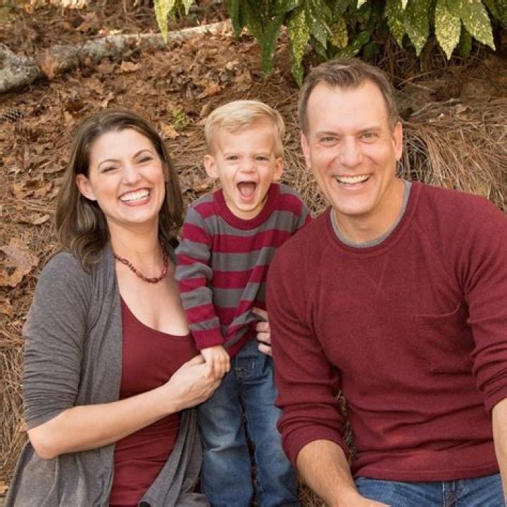 Age, Husband Mike Bettes, Baby