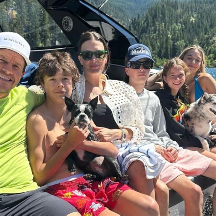 Alma Wahlberg Wiki, Biography, Net Worth, Age, Family, Facts and More