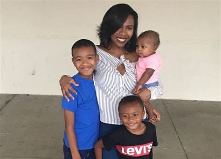 Alonzo Menifield Wife Crystal Menifield: Married Life And Kids