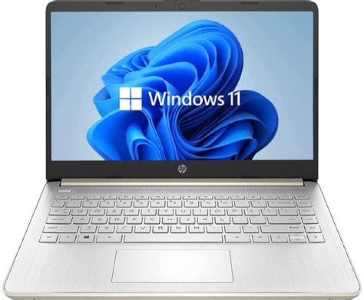 Amazon shoppers rush to buy £1,200 Windows 11 laptop scanning for £300