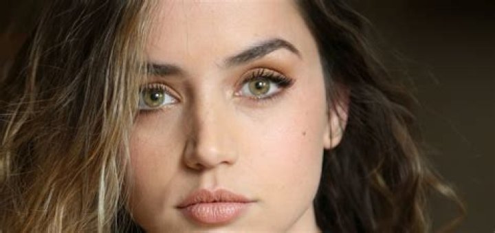 Ana De Armas Bio, Height, Age