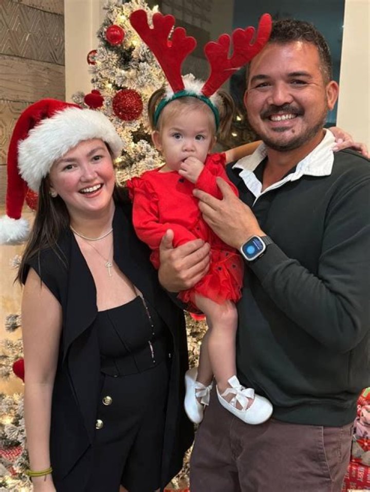 Angelica Panganiban Husband, Is She Married? Age, Daughter, Family, Net Worth