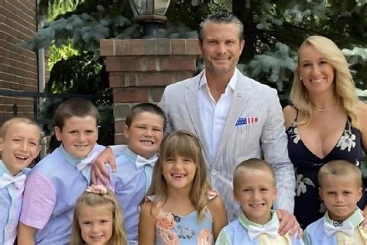 
Anthony W Deering
Net Worth
