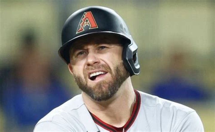 Are Evan Longoria And Eva Longoria Related?