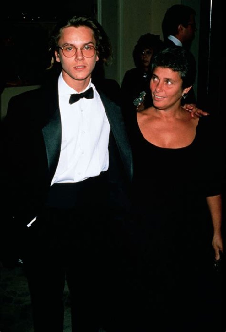 Arlyn Phoenix -All About River Phoenix Mother