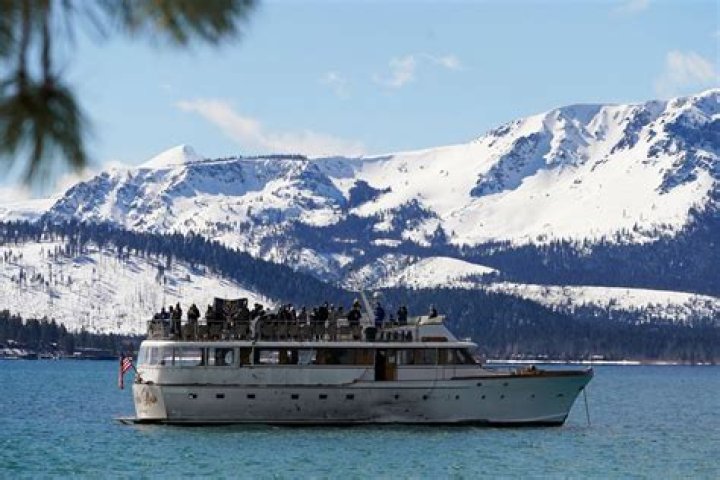 Avs beat Golden Knights 3-2 in delayed Lake Tahoe game