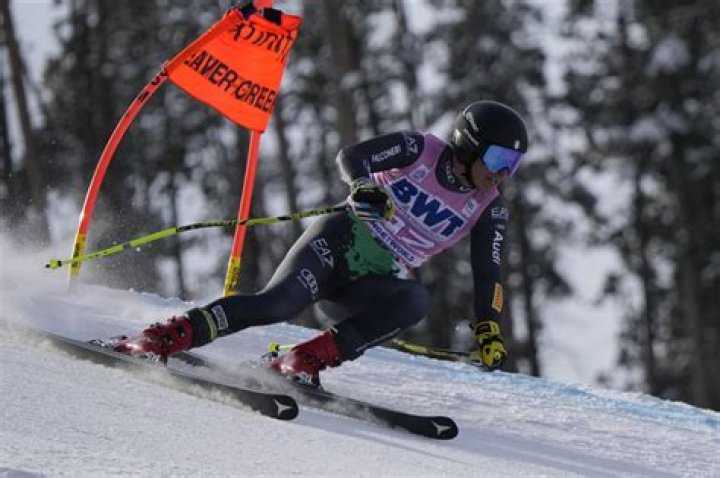 Backcountry skier dies in New Hampshire, 2 others injured