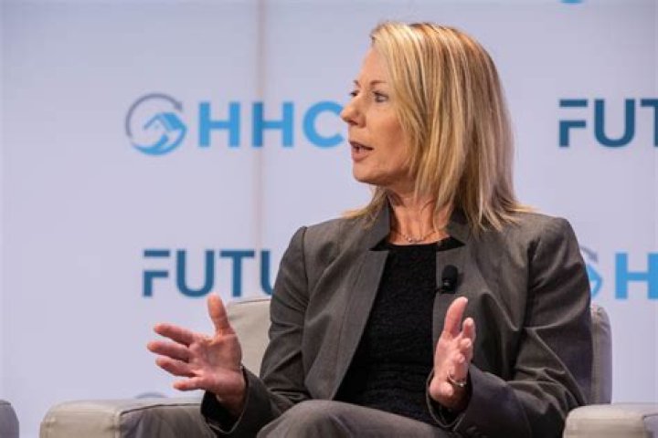 Barbara Jacobsmeyer Net Worth (2024) | wallmine