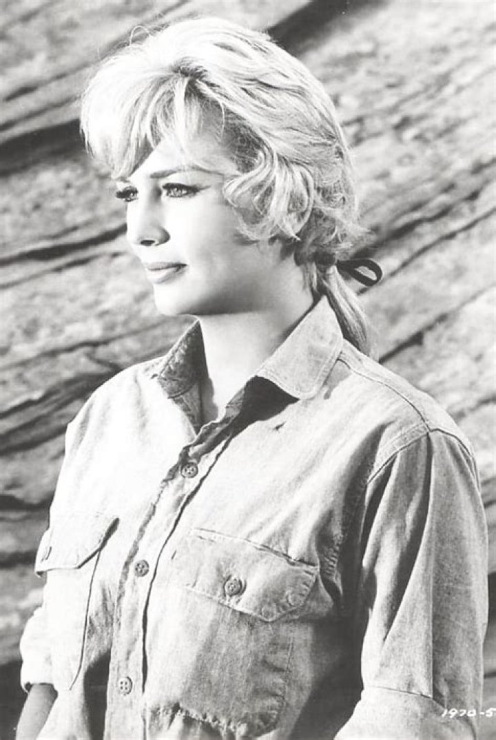Batman and Dick Van Dyke Show Actress Joan Staley Dead at 79