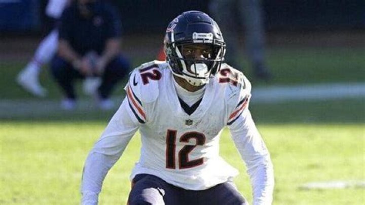 Bears place franchise tag on star receiver Allen Robinson
