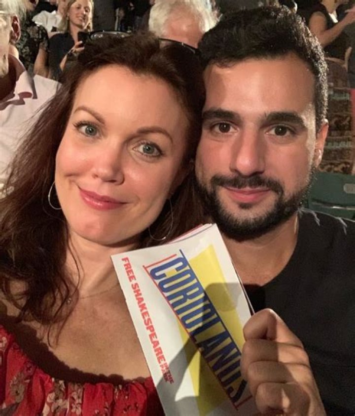
Bellamy Young Bio, Age, Net Worth, Height, Husband, & Married