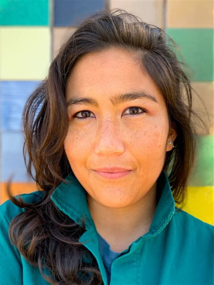 Beth de Araújo (Director) Wiki, Biography, Age, Boyfriend, Family, Facts and More