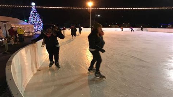 Bettendorf’s Frozen Landing ice skating rink opens soon