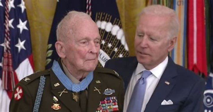 Biden awards Medal of Honor to Korean War veteran