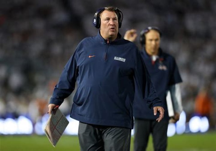 Bielema, Illini football assistant coach contracts approved by Board of Trustees