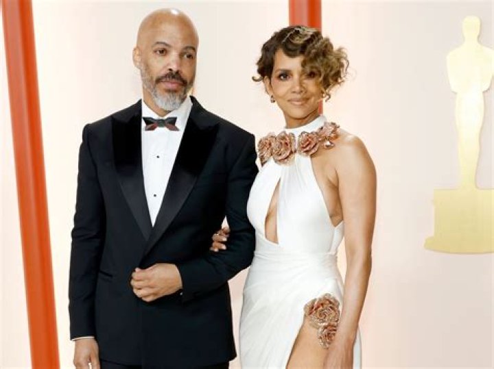 ‘Black Love Is Wonderful’: Fans Gush Over Halle Berry’s ‘Happy Birthday’ Post to Her Man