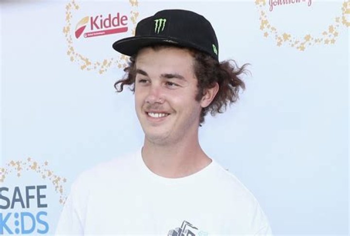 BMX star dies in crash at California motocross track