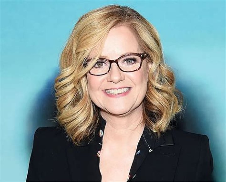 Bonnie Hunt Net Worth 2024