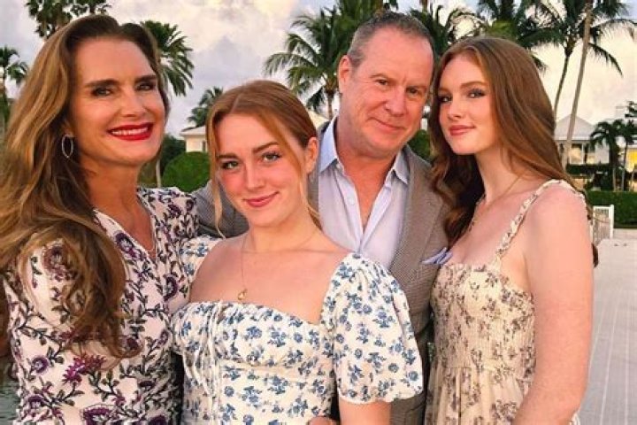 Brooke Shields Siblings: Meet her 4 brothers and sisters