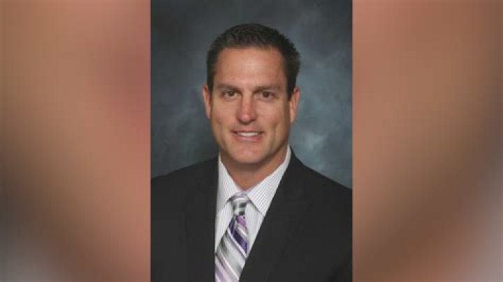 California bicyclist hit, then stabbed to death identified as an ER doctor
