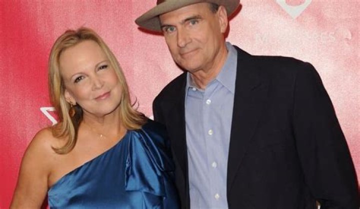 Caroline Smedvig- All About James Taylor’s Wife