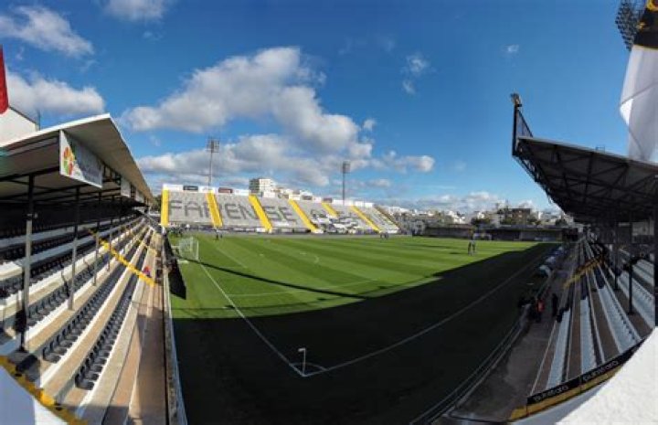 CD Santa Clara - Stadium - Estádio de São Miguel