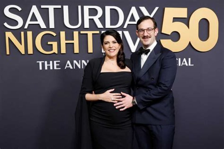 Cecily Strong’s Boyfriend: Who Is The Comic Actress Dating Now? (Updated)