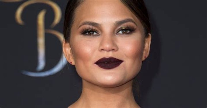 Chrissy Teigen Had A Nip Slip On Snapchat & You Better Believe She’s Not Embarrassed