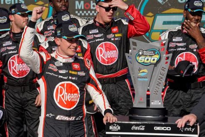 Christopher Bell’s win caps Toyota’s stellar weekend at Phoenix Raceway