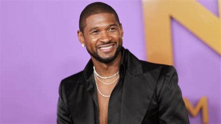 
Christopher Usher
Net Worth
