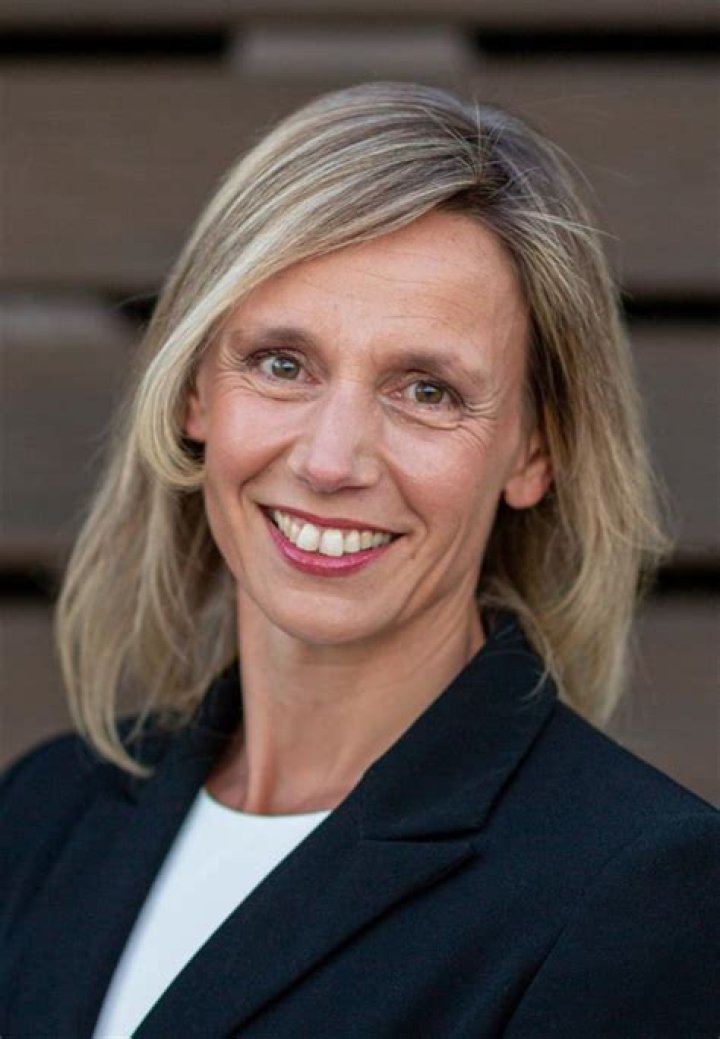 
Claire Bramley
Net Worth
